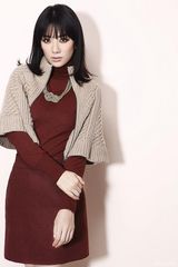 高清组图：黄奕化身百变女郎 登杂志封面尽显知性