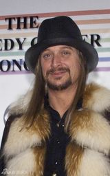 高清图：奥普拉和麦卡特尼等获奖 奥巴马亲自颁奖