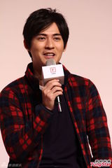 组图：周渝民再入围金钟奖 大方希望龙劭华拿奖