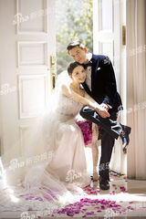 组图：孙茜蔡远航拍婚纱照 8月4日步入婚礼殿堂