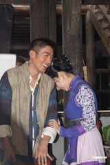 组图：《秀秀的男人》热拍 张博秋瓷炫陷“虐恋”