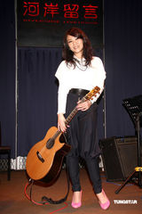 幻灯：蔡健雅生日与歌迷同乐 生日愿望开巡回个唱