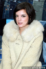 组图：莉莉-艾伦再度怀孕 父亲受访确认此事