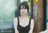 组图：韩女主播朴佳琳私照曝光 低胸装露乳