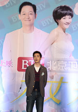 组图：《大丈夫》展翁婿大战 李小冉色诱王志文