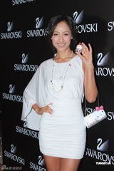 高清组图：谢婷婷等出席时尚派对 已经很久没见侄子