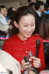 组图：王菀之否认当小三 拒回应男友曾恋杜如风