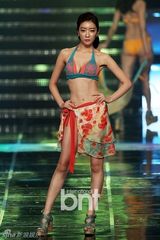 组图：韩国2013亚洲模特颁奖典礼精彩时尚秀