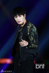 组图：韩团2PM与missA等出席音乐盛典尽情狂欢