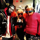 组图：BB成员GD与2NE1成员CL微博批量晒美图