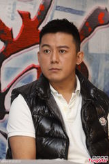 组图：高云翔助阵新剧宣传澄清董璇尚未怀孕