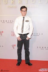 组图：刘嘉玲进军香港餐饮业 圈中友人前来捧场