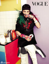 高清图：韩团BB成员太阳GD拍大片个性搞怪