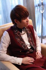 组图：韩国boyfriend曝美图 帅气可爱很抢镜