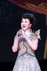 高清组图：民族歌舞《和谐中华》剧照