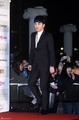 高清组图：韩国Gaon颁奖bigbang CNBLUE等亮相