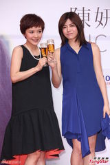 组图：陈妍希否认曝郭采洁旧情称很受伤