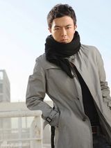 幻灯图：洪一平初春最新写真　青春洋溢如沐春风 