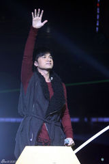 高清组图：孙楠陶喆献唱中超开幕式 周笔畅很给力