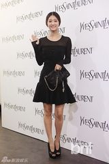 组图：李瑶媛IVY等出席某化妆品牌时尚展示会