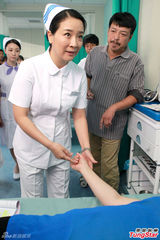 组图：《天使的微笑》热拍 陈小艺拒当女汉子