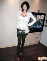 星星档案：“绯闻女孩”张馨予情路大起底