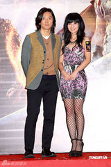 幻灯：《风云2》香港首映 贡米同场未见霆锋表遗憾