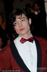 高清图：《我们需要谈谈凯文》首映 蒂尔达大秀裸背