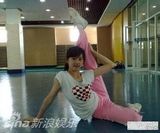 组图：甘蔗西施走红 网络清纯萌妹子大PK