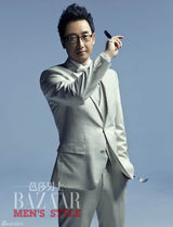 组图：陆川携《王的盛宴》主创登《芭莎男士》