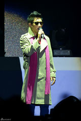 组图：《跑男》香港会粉丝献唱《当年情》