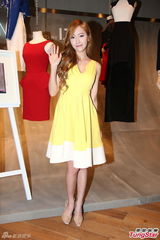 高清图：少时Jessica香港送飞吻秒杀粉丝
