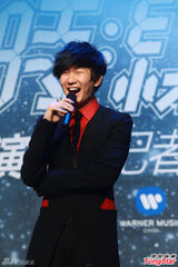 组图：林俊杰个唱宣传造势自曝将秀完美身材