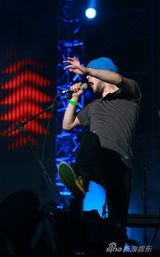 高清：热波第二天Does it offend you,yeah？演出