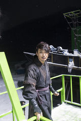 独家：《海盗》雪天开工 孙艺珍霸气雪莉遭绑