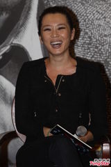 组图：徐峥吐槽黄渤太抢戏 余男被活埋心有余悸