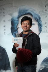 组图：《青果巷》将登央八 王力可恋上何政军