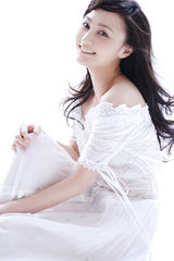 高清组图：姚笛新版甜美写真曝光 清纯唯美