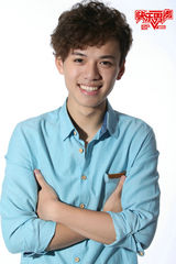 组图：快男杭州十四强诞生 流浪歌手感动全场