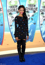 高清组图：卡特琳娜-格兰厄姆桃红艳唇姿态撩人