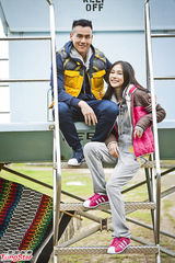 组图：Angelababy牵手彭于晏 旧金山拍广告显默契