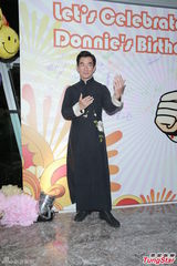 组图：群星贺甄子丹50岁生日 李嘉欣夫妇到场