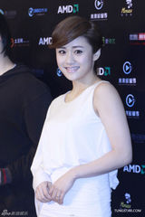 组图：姚晨范冰冰等众星清爽现身给宅男颁奖