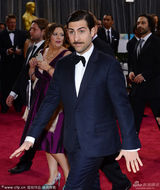 组图：杰森-施沃兹曼入场券遮脸搞怪