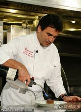 组图：主厨展示第68届金球颁奖礼晚宴菜肴