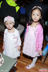 组图：徐淑敏获颁荣誉博士 望孩子有同样成就