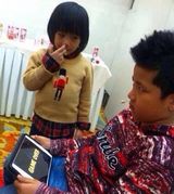 组图：郭涛爱子石头成长相册 小大人纯爷们儿