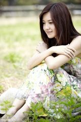 组图：傅晶森女系写真气质清新脱俗