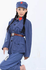 组图：徐黛妮红军系列写真 青涩可爱气质淳朴