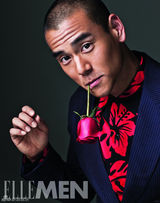 组图：彭于晏演绎光头绅士 腹肌依然内心知足